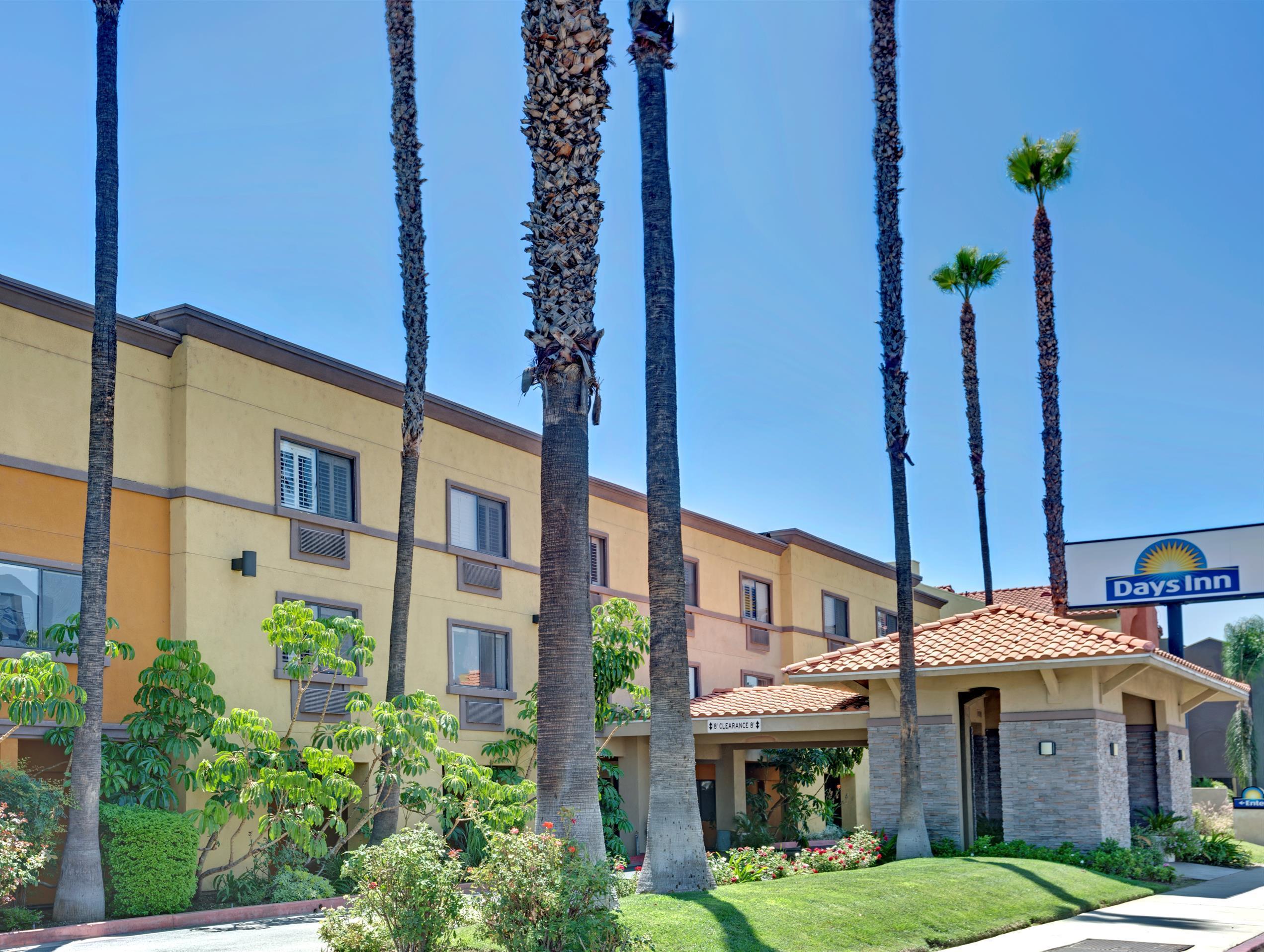 Days Inn By Wyndham West Covina Buitenkant foto